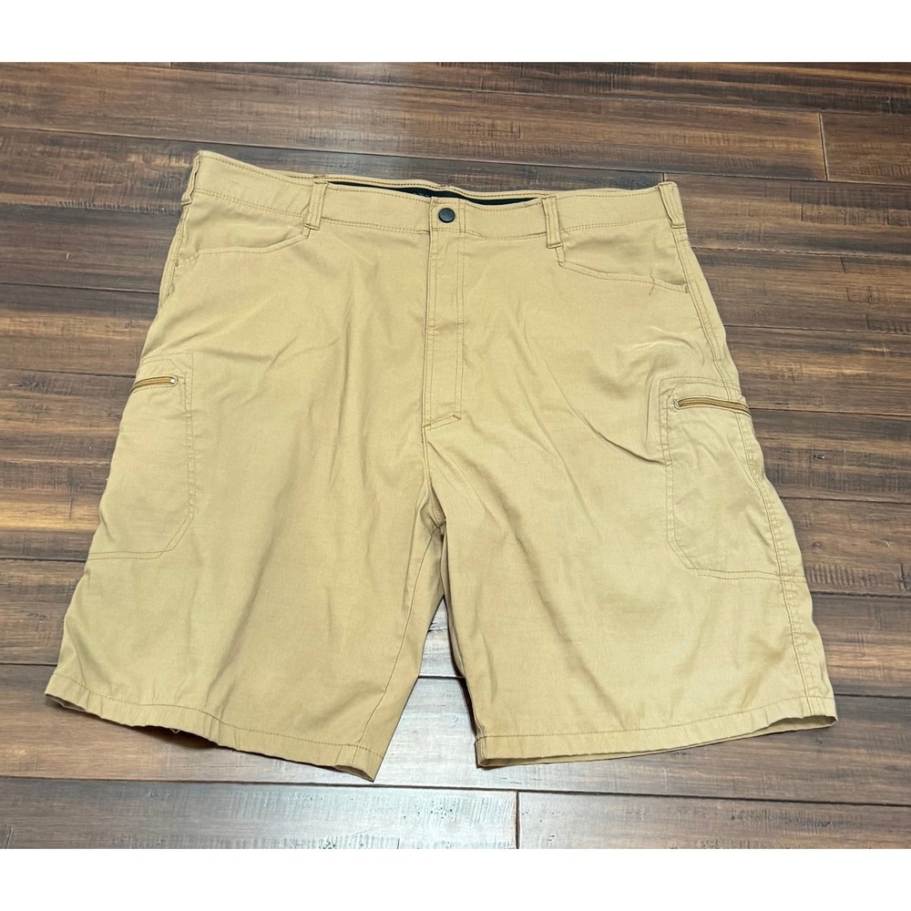 Wrangler Outdoor Series Mens Tan Cargo Shorts Stretch NW980BZ Size 42